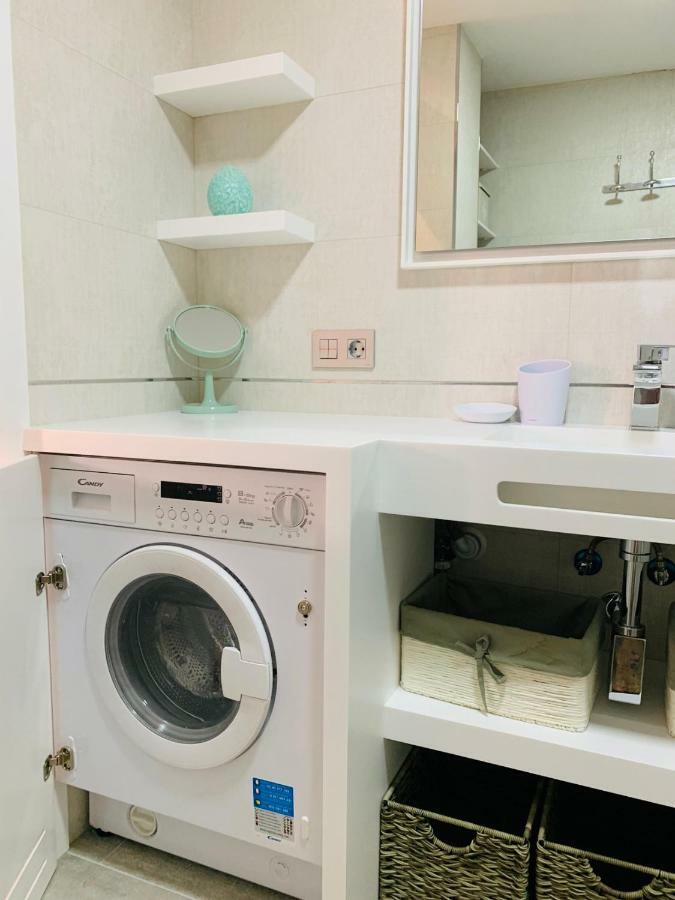 Cathedral Studio, Luxury Studio In Cathedral Area, Parking Optional 세비야 외부 사진